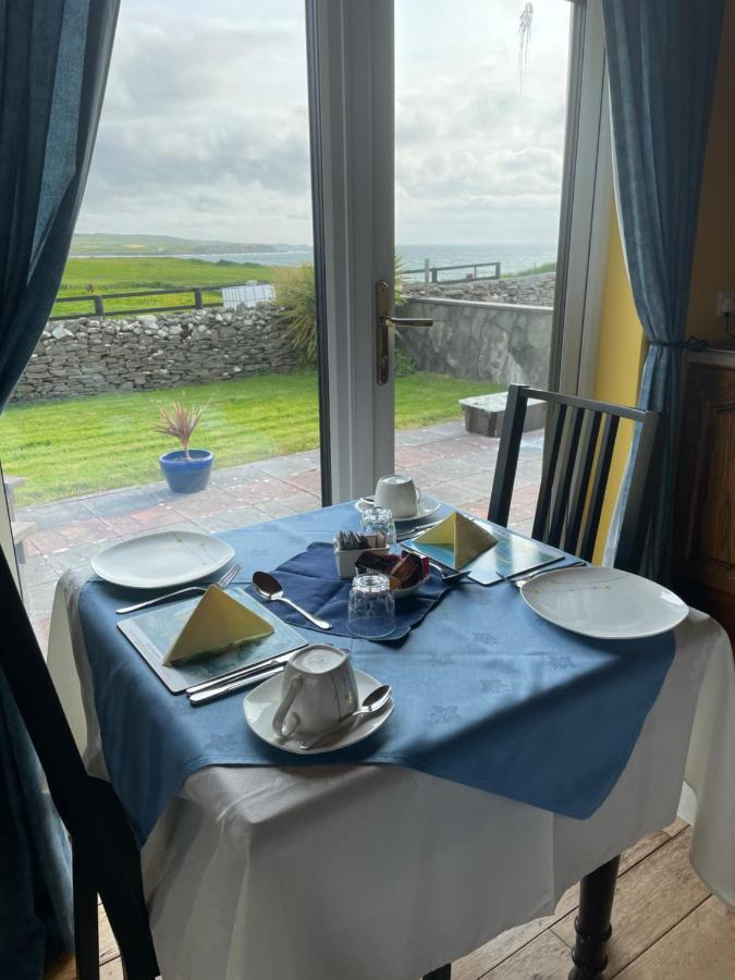Cois Farraige Bed and Breakfast Lahinch Esterno foto
